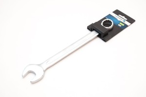 HOGERT KLUCZ PŁASKO OCZKOWY CRV 22MM HT1W422