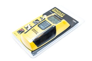 STANLEY WYKRYWACZ PROFILI STUD FINDER 300