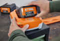 STIHL ŁADOWARKA SZYBKA DO AKUMULATORÓW AK AP AR AL 301