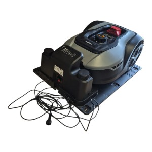 ROBOT KOSZĄCY KOSIARKA AUTOMATYCZNA 600 m2